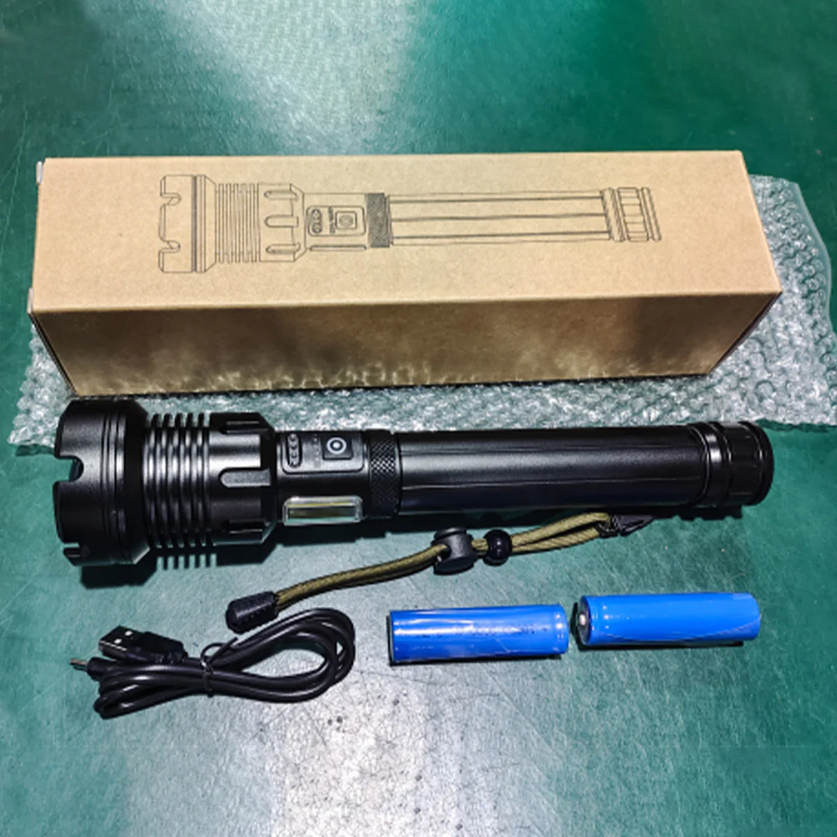 🔦 60% OFF! 🎉 90000 Lumen Rechargeable Flashlight – Extreme Brightness, Waterproof & Long Battery Life-A01