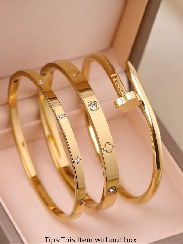 Fashionable gold bracelet - (nail + lucky grass + 4mm diamond) with gift box - 1 set